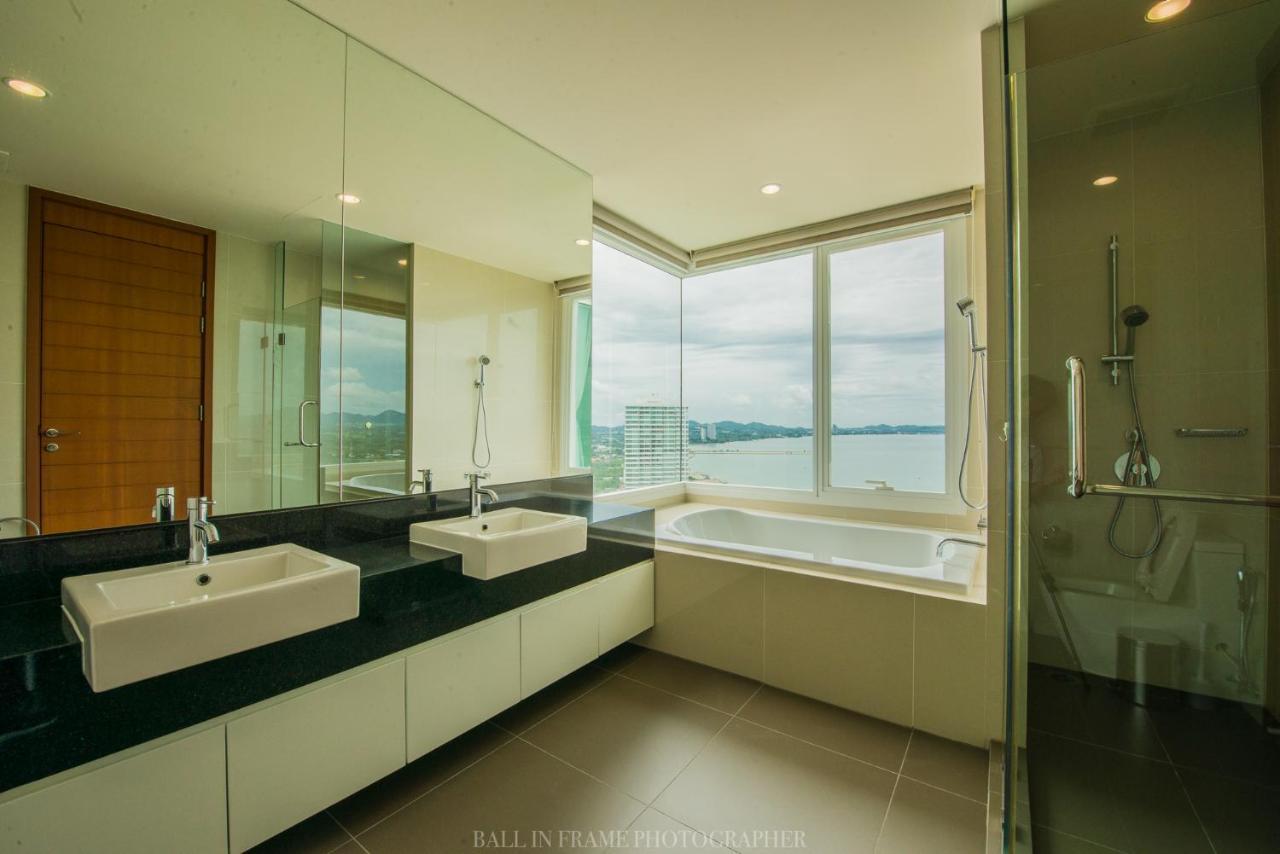 Movenpick Residences Pattaya With Ocean View На Джомтьен Экстерьер фото