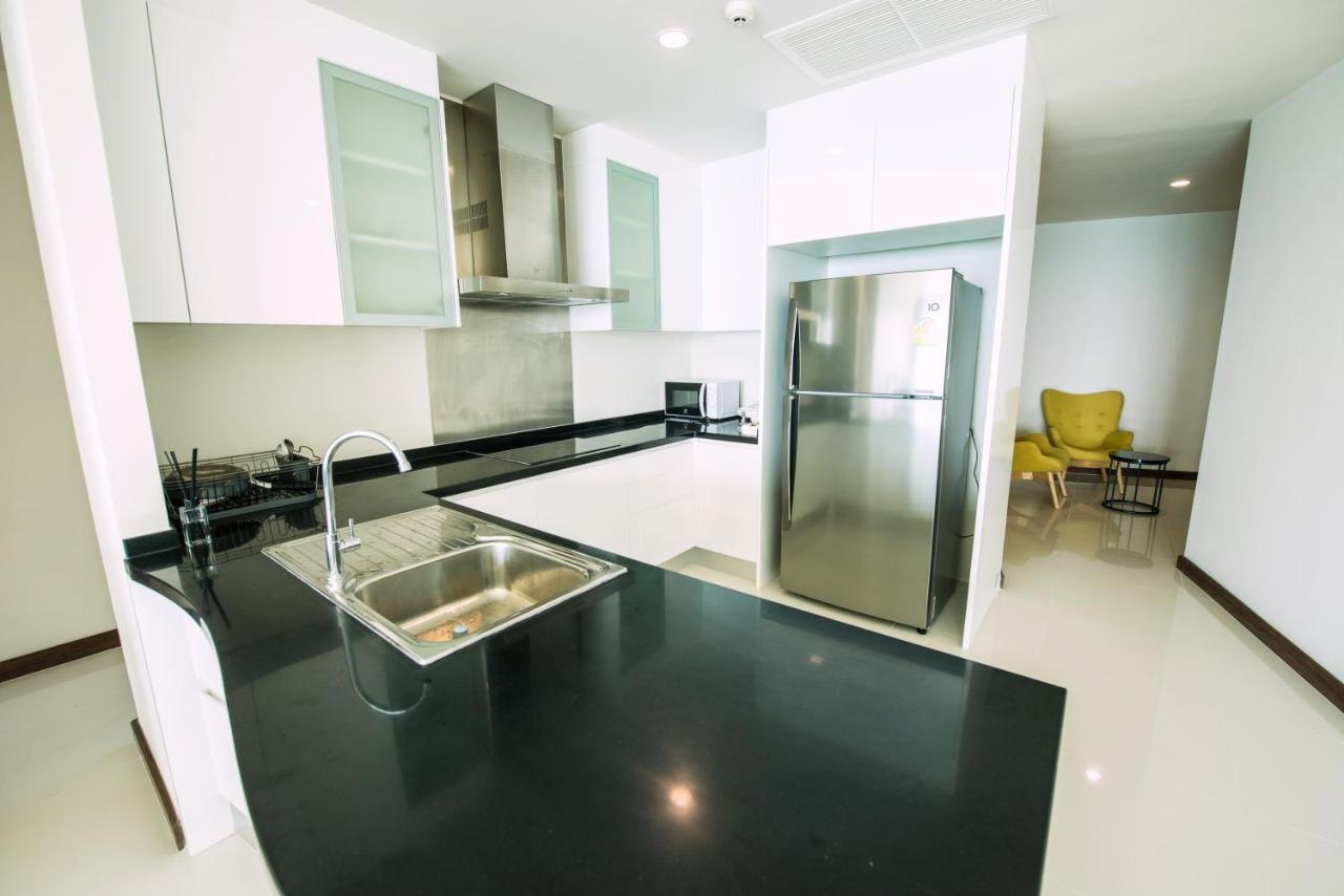 Movenpick Residences Pattaya With Ocean View На Джомтьен Экстерьер фото