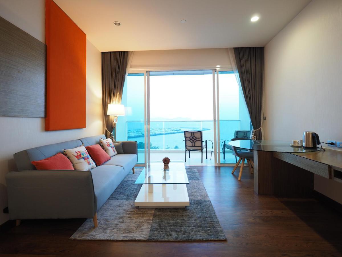 Movenpick Residences Pattaya With Ocean View На Джомтьен Экстерьер фото