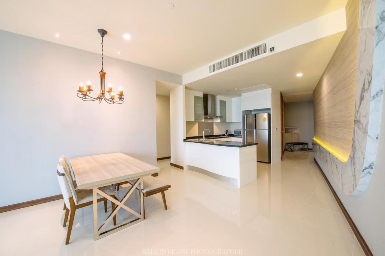 Movenpick Residences Pattaya With Ocean View На Джомтьен Экстерьер фото